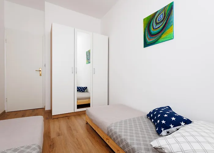 Summer Breeze Apartment - Quiet Place With A Spectacular View And A Garden